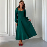 Emerald Green Midi Dress with Voluminous Sleeves and Sweetheart Neckline